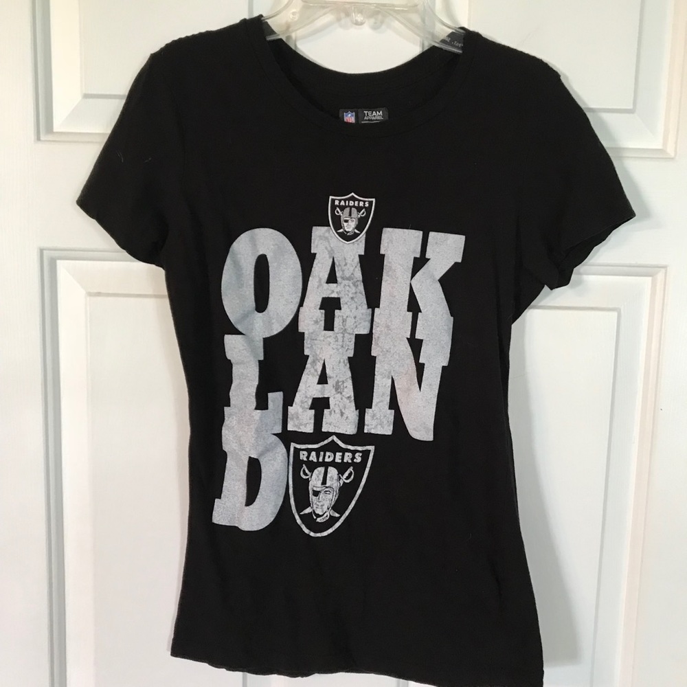 Oakland Raiders women’s tee